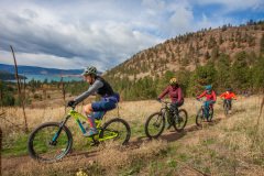 VernonLadiesShopRide_BC_Canada_VGarrison_20211010-9311